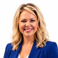 Shannon Sherrow Headshot