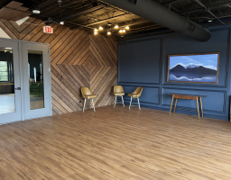 Alternative view Debut U Studio space