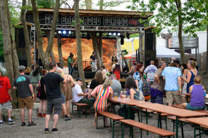 Floyd County Brewing Enchanted Forrest Concert