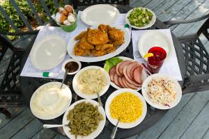 Joe Huber's Family Style Dinner