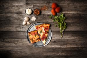 Pizza Slize, Mushrooms and Tomato
