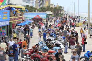 Biketoberfest crowd