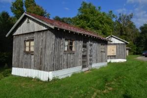 Log cabin