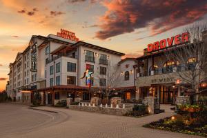 Hotel Drover