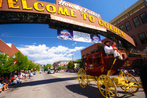 Buffalo Bill Days Parade under "welcome to golden" arch