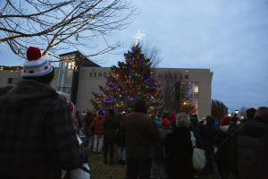 Tree Lighting Ceremony 2021