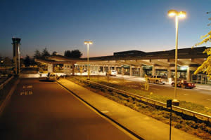 The Eugene Airport is easy to navigate and offers plenty of affordable parking