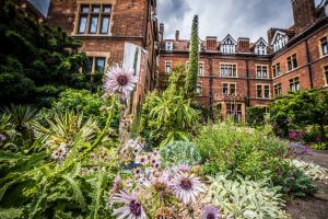 Homerton College