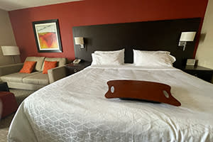 Bed & Seating 300 x 200
