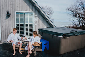 Willow_Barrel_Retreat_Cottage_Suite_Rentals_12 Willow Barrel Retreat Cottage  Suite Rentals 300 x 200