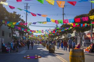 laofrendafestival-1006974.jpg Photo By: Alex Knowbody (@alexknowbody on Instagram)