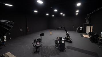 Interior photo of The Budio Studio stage space