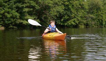 Hit the water and paddle the backwaters and sloughs of the Wisconsin River in the Stevens Point Area