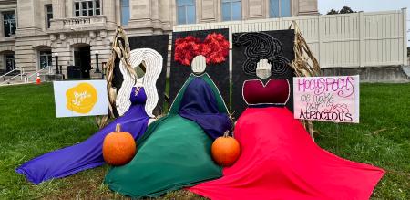 The Hocus Pocus display is both fun and interactive.