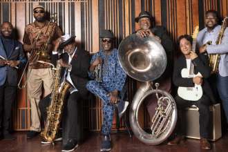DIRTY DOZEN BRASS BAND