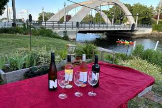 Wine Tasting Kayak Tour