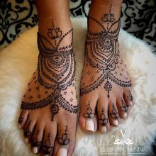 The Evolution of Mehndi: From India to Topeka, KS