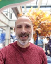 Billy Kolber Headshot - HospitableMe