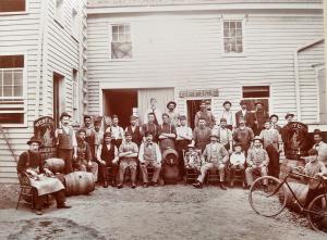 Workers of the West End Brewery in Utica