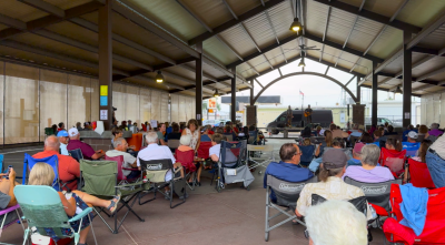 Rendezvous Square Crowd
