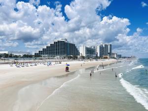 Buildings on Daytona Beach, FL