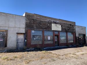 Furniture store in Bosler