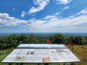 Grant Cottage Overlook