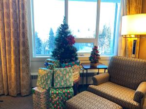 Christmas Tree in Sheraton guest room