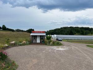 Lakeview Hill Farmstand & Hoop Houses