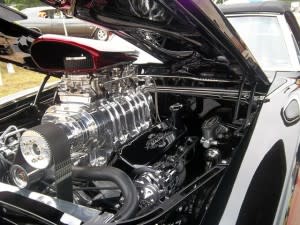 NSRA-Car-Show-Firebird-Engine-640x480-2-300x225