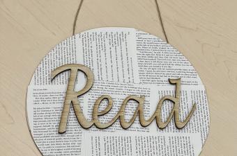 Make & Take: Hanging Read Sign