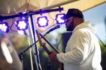 Blues in the 'Burg