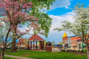 Orleans Dogwood Festival