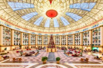 Tree Lighting at West Baden Springs Hotel