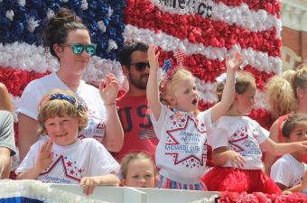 Crown Point July 4th Parade & Fireworks