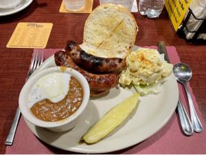 Sly's Midtown Saloon & Grill