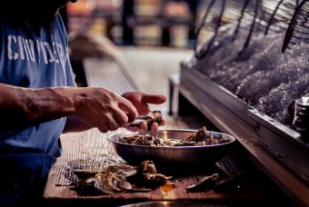 Chef & Shucker: Beer & Bourbon
