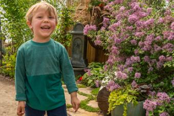 Strolling Stories at Chatfield Farms