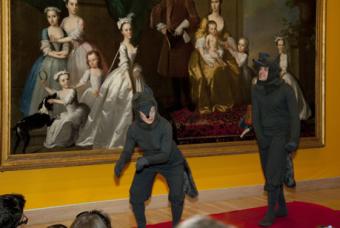 Foxy and Shmoxy: Art Detectives