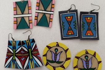 Parfleche Painting: Plains Indians Design