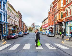 Couple shopping in Greater Victoria