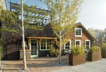 Coe Tavern