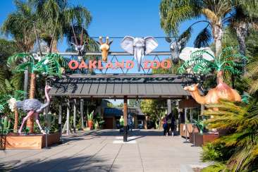 Exterior Oakland Zoo Entry