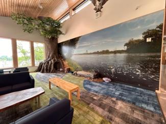 Mississippi Gateway inside