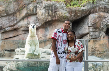 Zoo couple