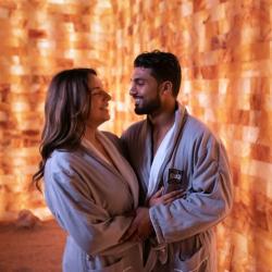 Spa Kalahari couple in salt room