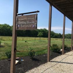 Crooked Tree Vineyard sign