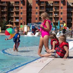 Kalahari Zoombezi outdoor waterpark pool