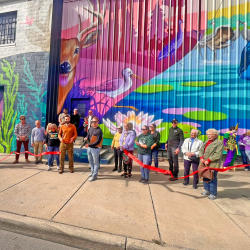 Oak Harbor Mural ribbon cutting