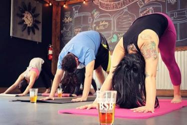 backstreet-brewery-yoga